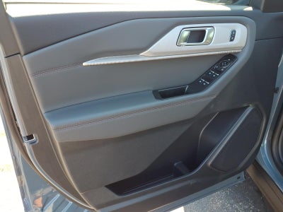 2026 Ford Explorer ACTIVE W/200A PKG 4WD
