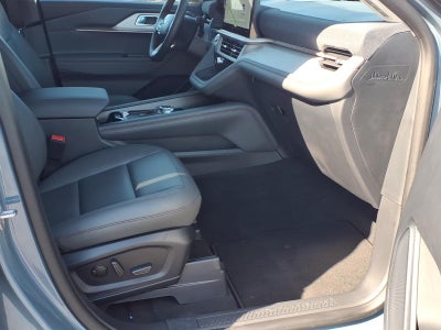 2026 Ford Explorer ACTIVE W/200A PKG 4WD