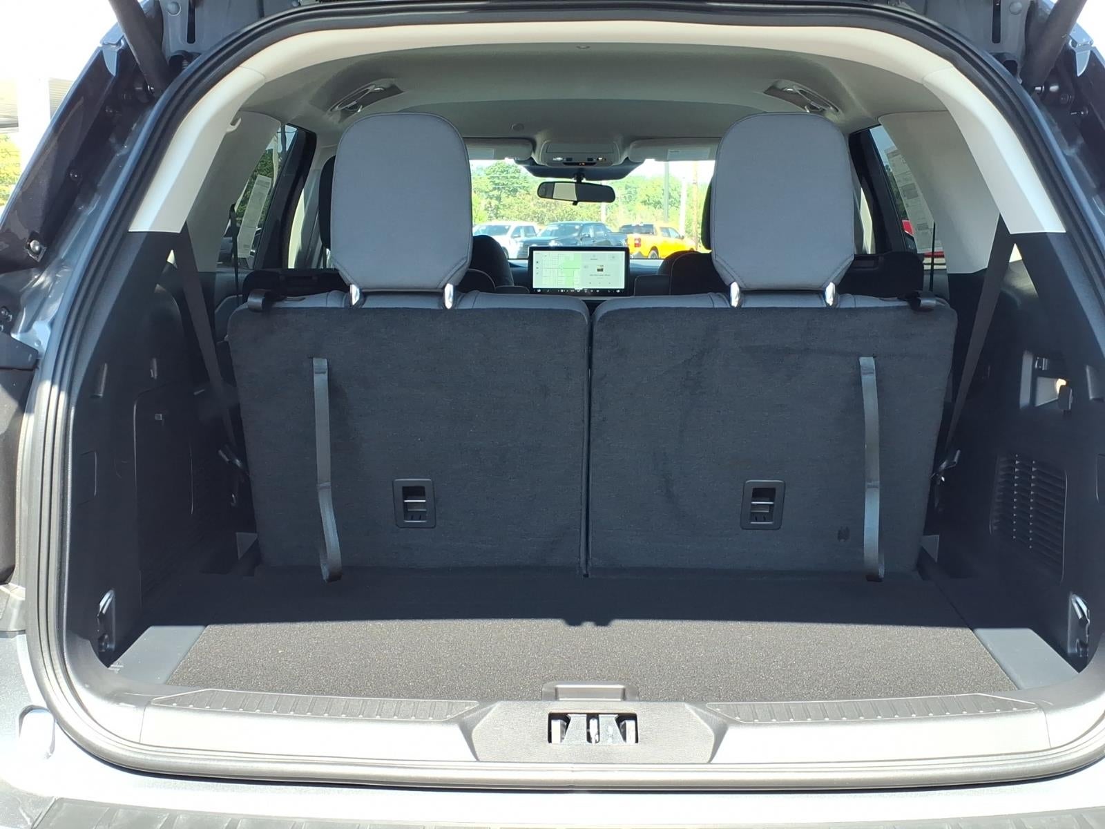 2026 Ford Explorer ACTIVE W/200A PKG 4WD