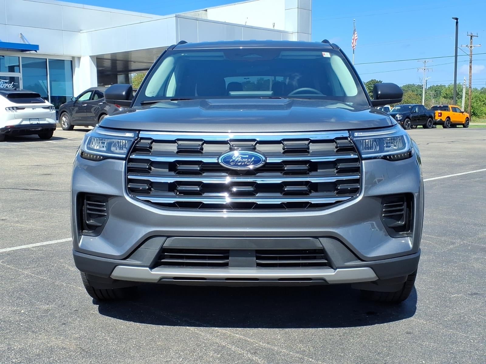2026 Ford Explorer ACTIVE W/200A PKG 4WD