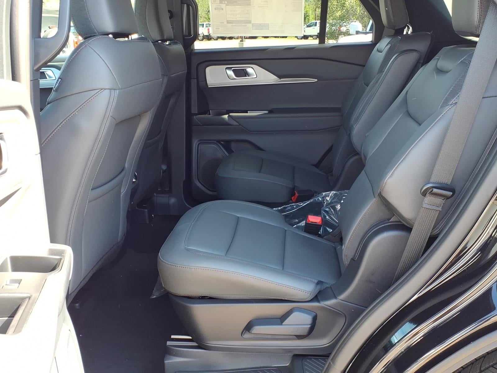 2027 Ford Explorer ACTIVE W/100A PKG 4WD