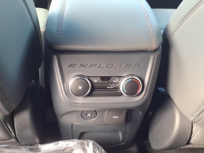 2027 Ford Explorer ACTIVE W/200A PKG 4WD