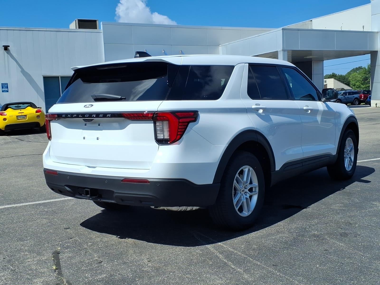 2027 Ford Explorer ACTIVE W/100A PKG 4WD