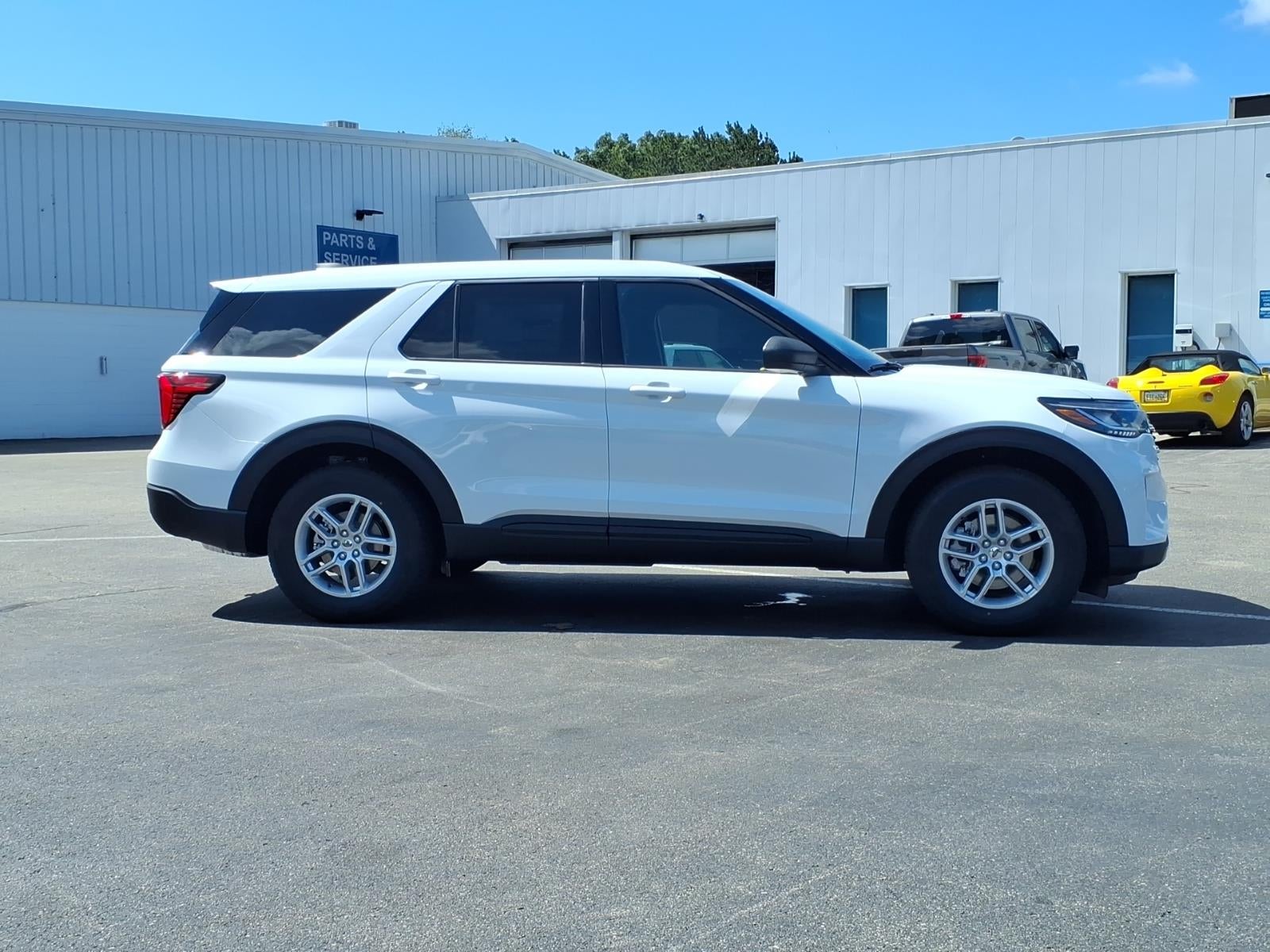 2027 Ford Explorer ACTIVE W/100A PKG 4WD