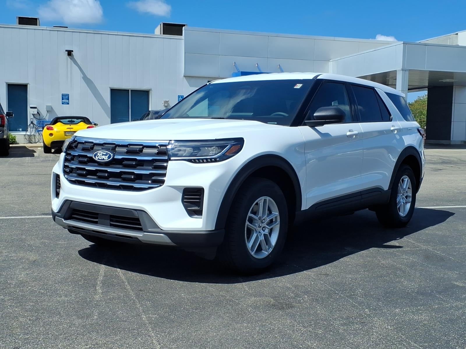 2027 Ford Explorer ACTIVE W/100A PKG 4WD
