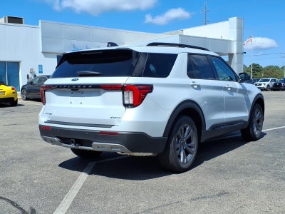 2026 Ford Explorer ACTIVE W/200A PKG 4WD