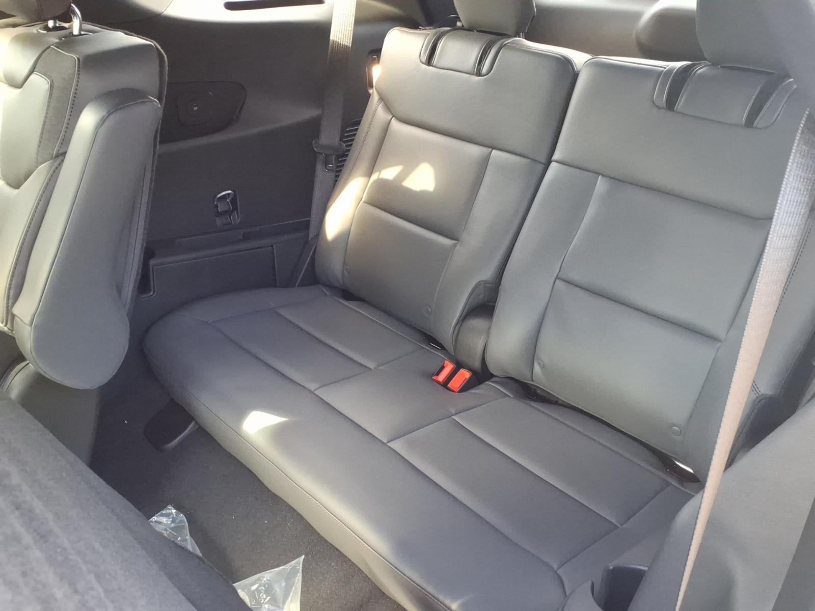 2027 Ford Explorer ACTIVE W/200A PKG 4WD