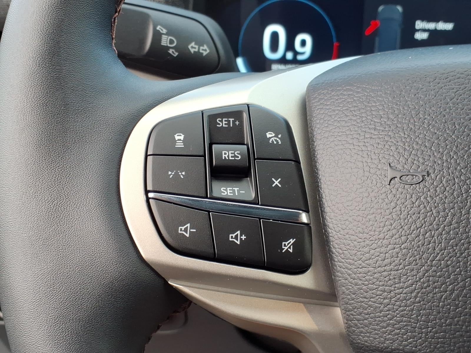 2027 Ford Explorer ACTIVE W/200A PKG 4WD