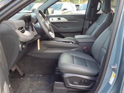 2027 Ford Explorer ACTIVE W/200A PKG 4WD