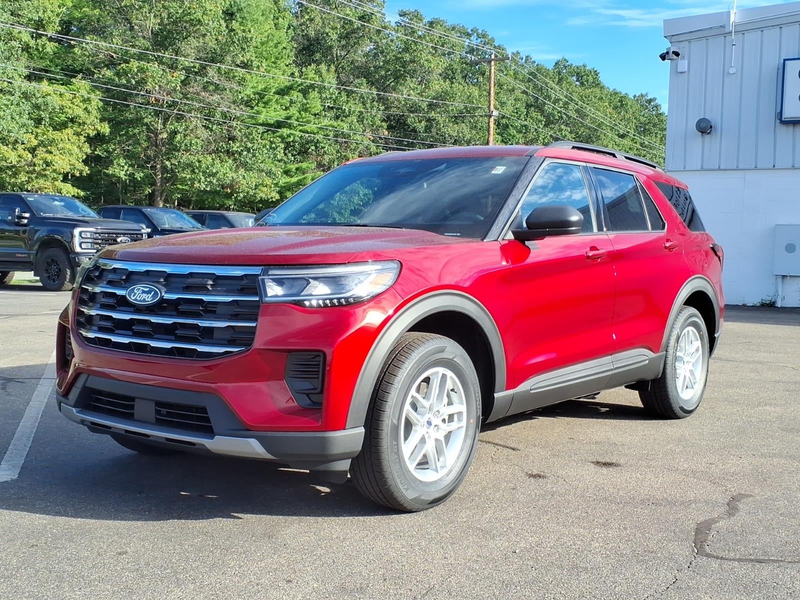 2027 Ford Explorer ACTIVE W/200A PKG 4WD