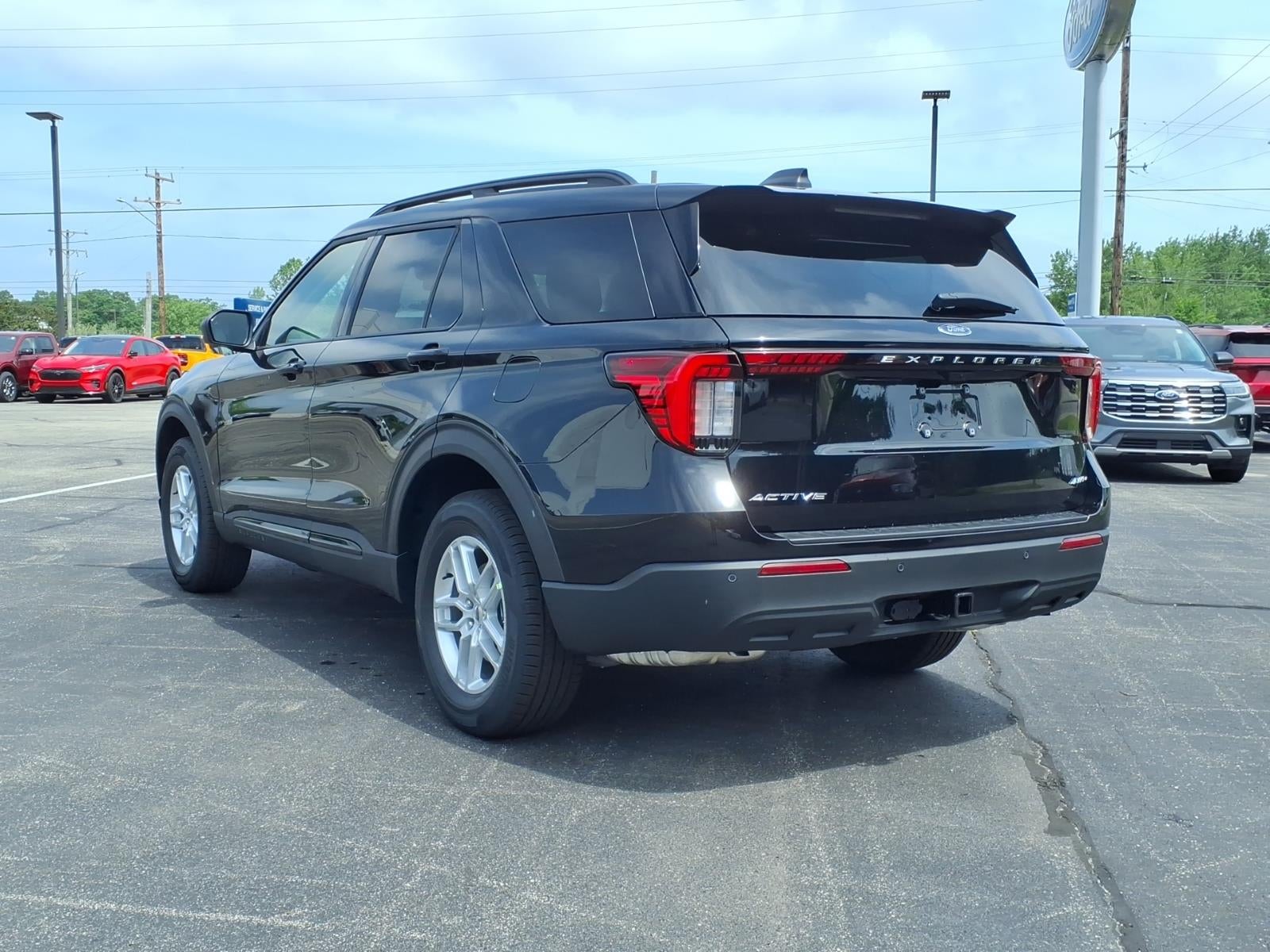 2026 Ford Explorer Active