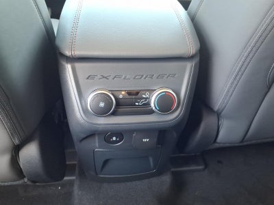 2026 Ford Explorer ACTIVE W/200A PKG 4WD
