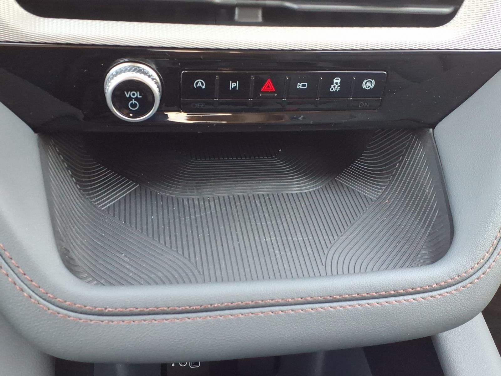 2026 Ford Explorer ACTIVE W/200A PKG 4WD