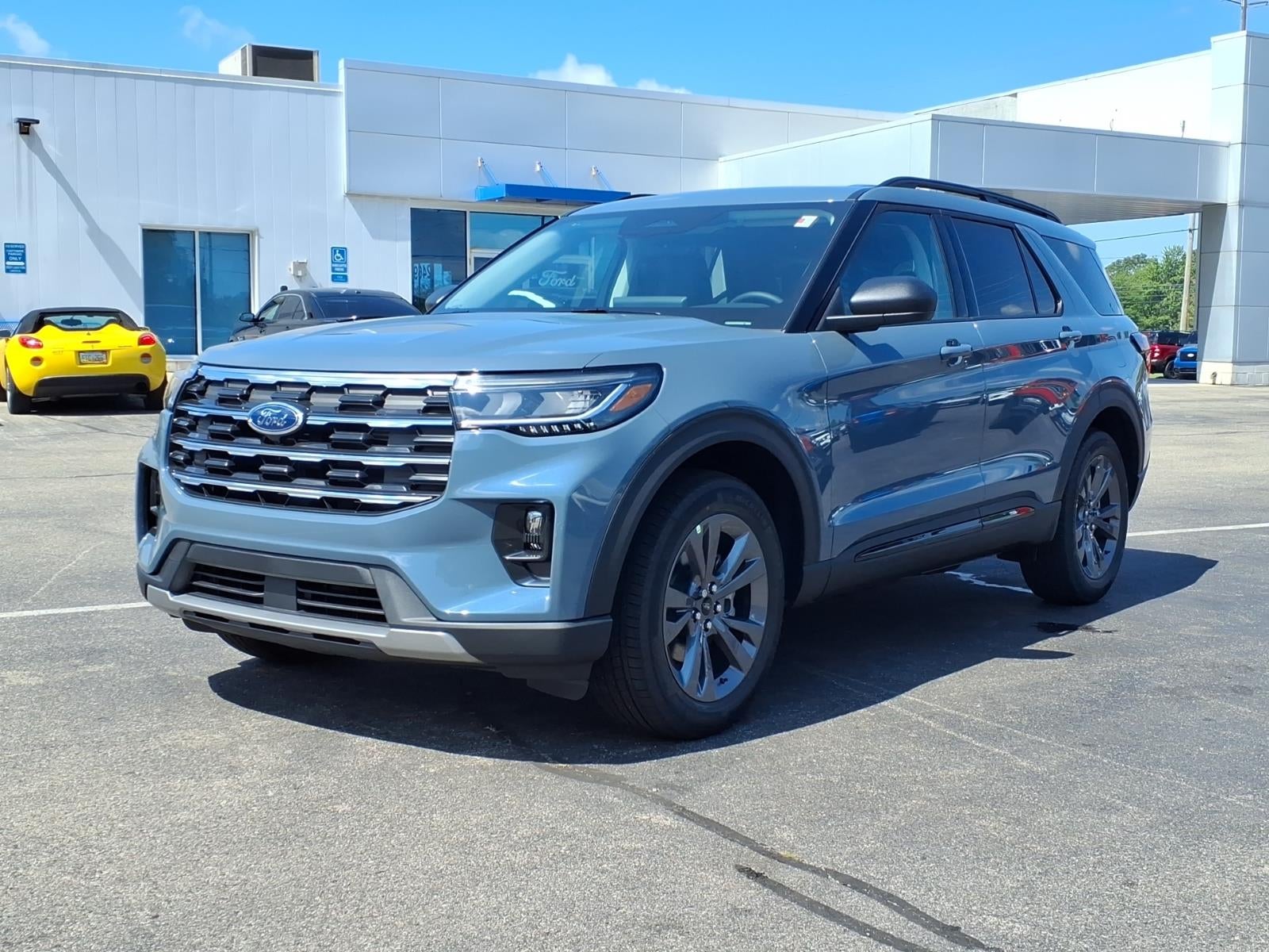 2026 Ford Explorer ACTIVE W/200A PKG 4WD