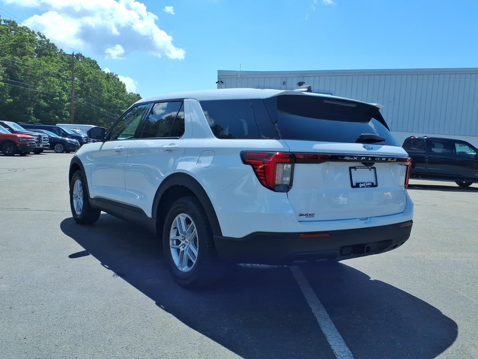 2027 Ford Explorer ACTIVE W/100A PKG 4WD