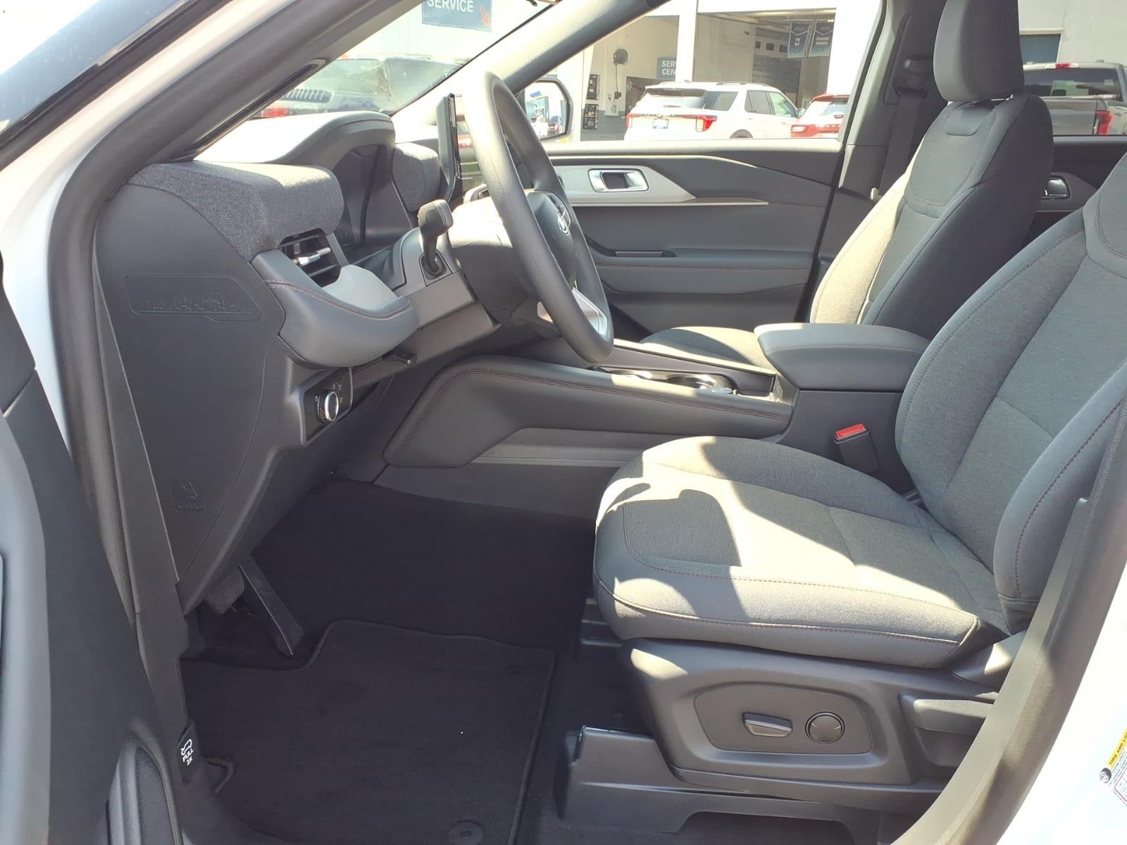 2027 Ford Explorer ACTIVE W/100A PKG 4WD