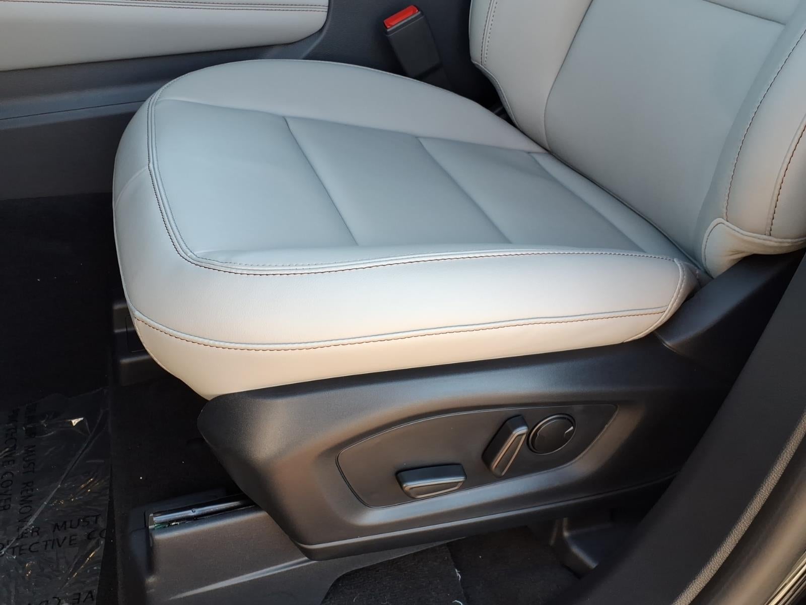 2026 Ford Explorer ACTIVE W/200A PKG 4WD