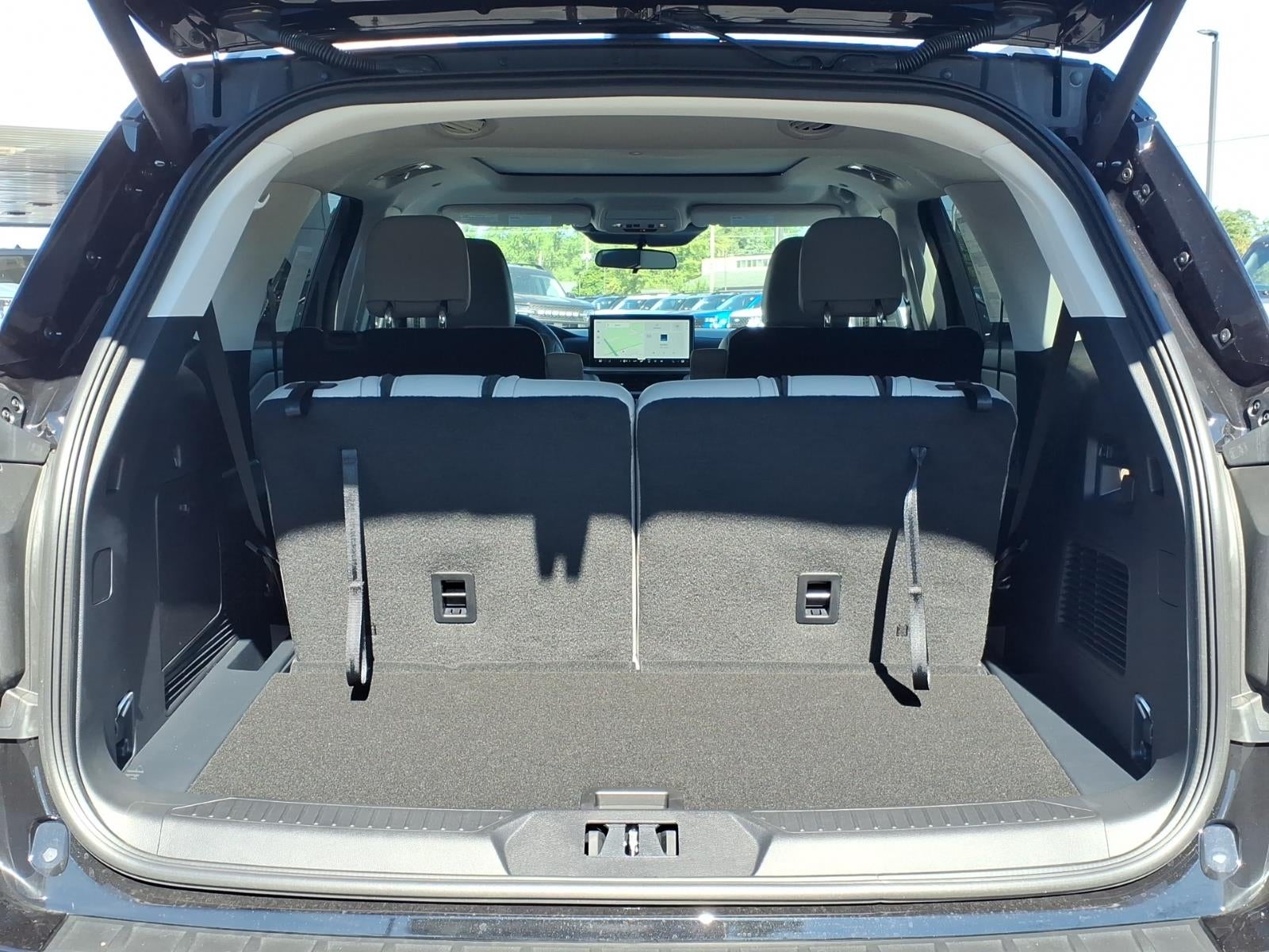 2026 Ford Explorer ACTIVE W/200A PKG 4WD