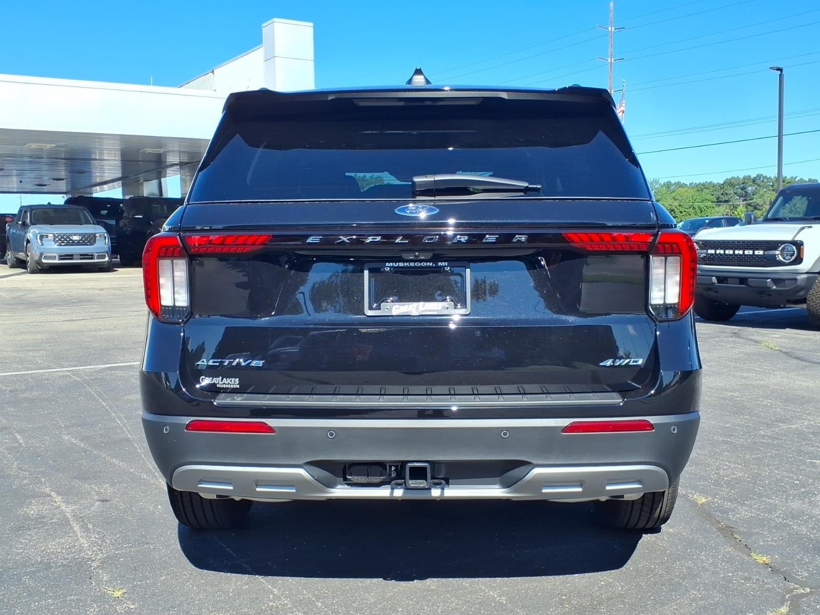 2026 Ford Explorer ACTIVE W/200A PKG 4WD