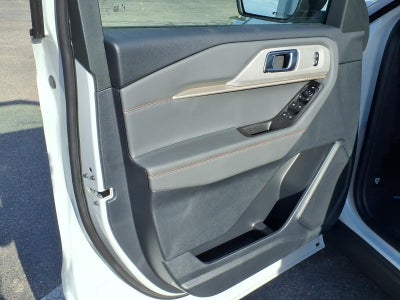 2027 Ford Explorer ACTIVE W/200A PKG 4WD