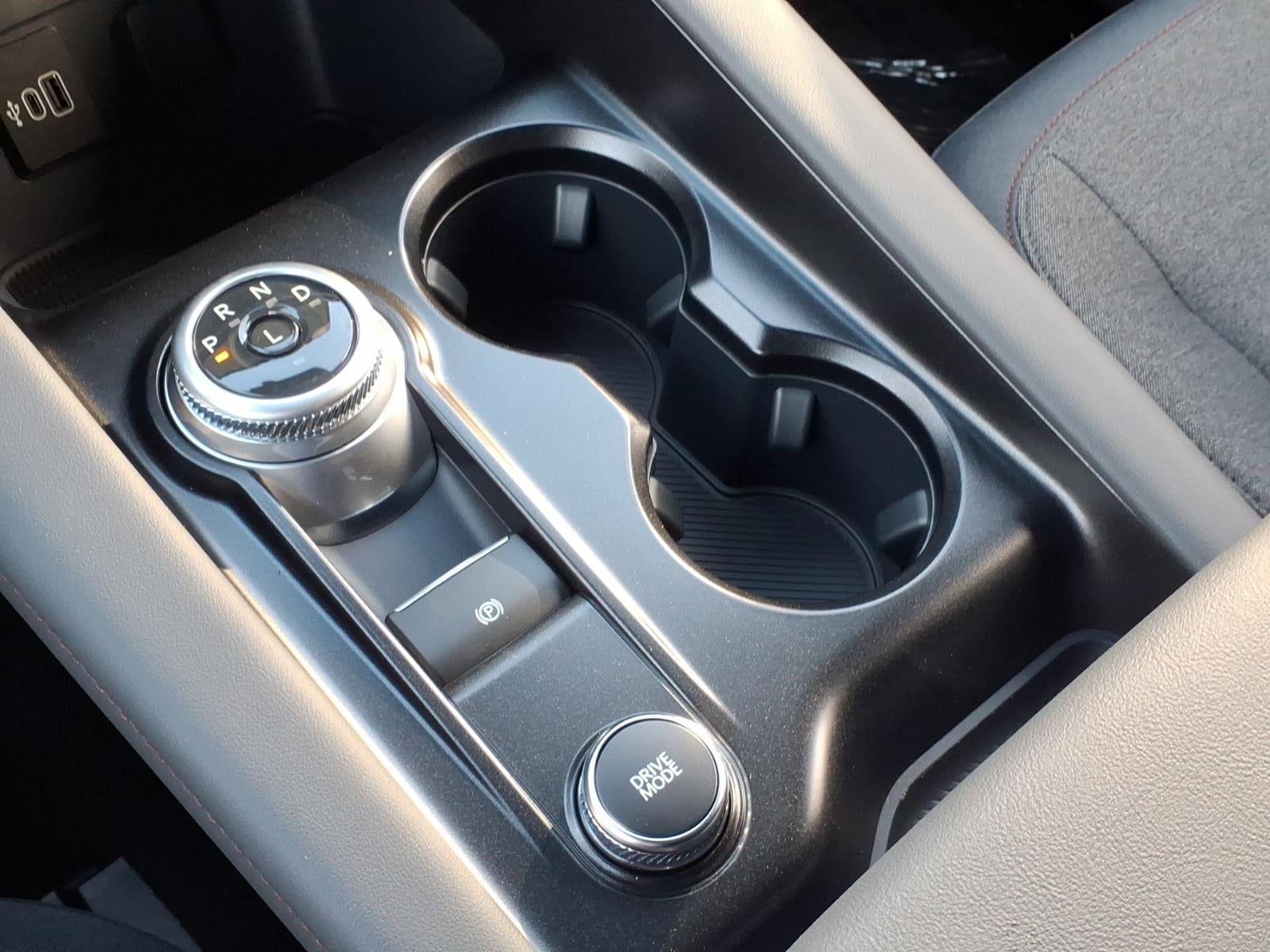 2027 Ford Explorer ACTIVE W/200A PKG 4WD