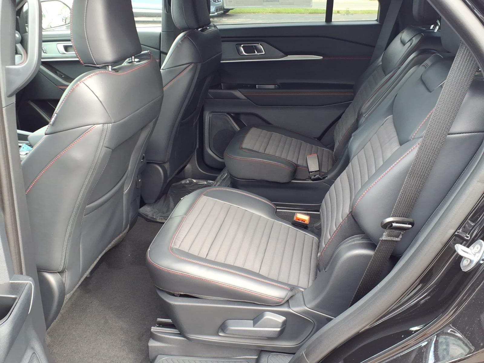 2027 Ford Explorer ST-LINE 4WD