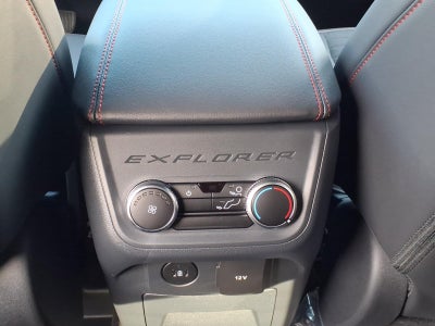 2027 Ford Explorer ST-LINE 4WD