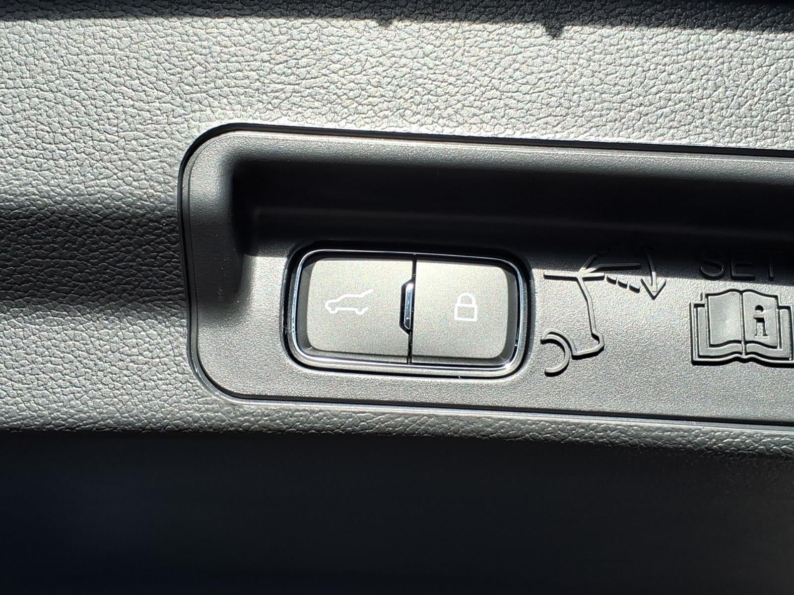 2027 Ford Explorer ST-LINE 4WD