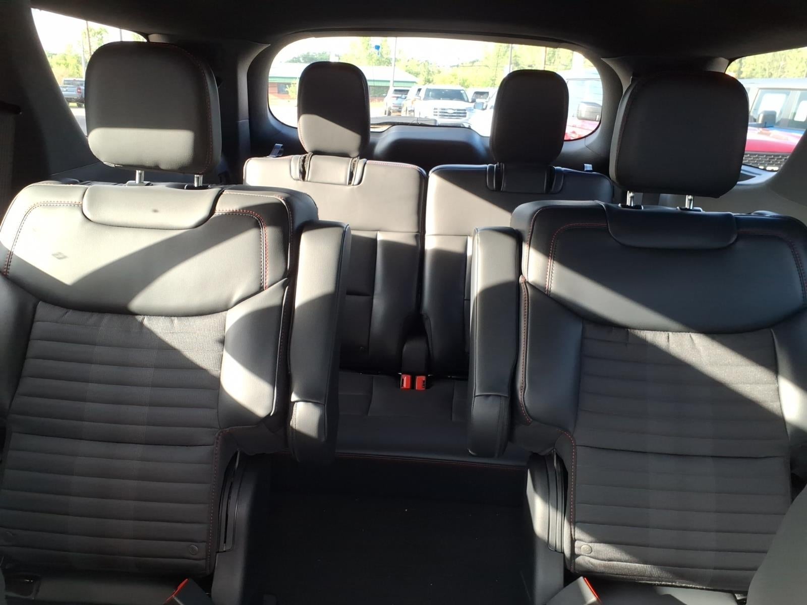 2027 Ford Explorer ST-LINE 4WD
