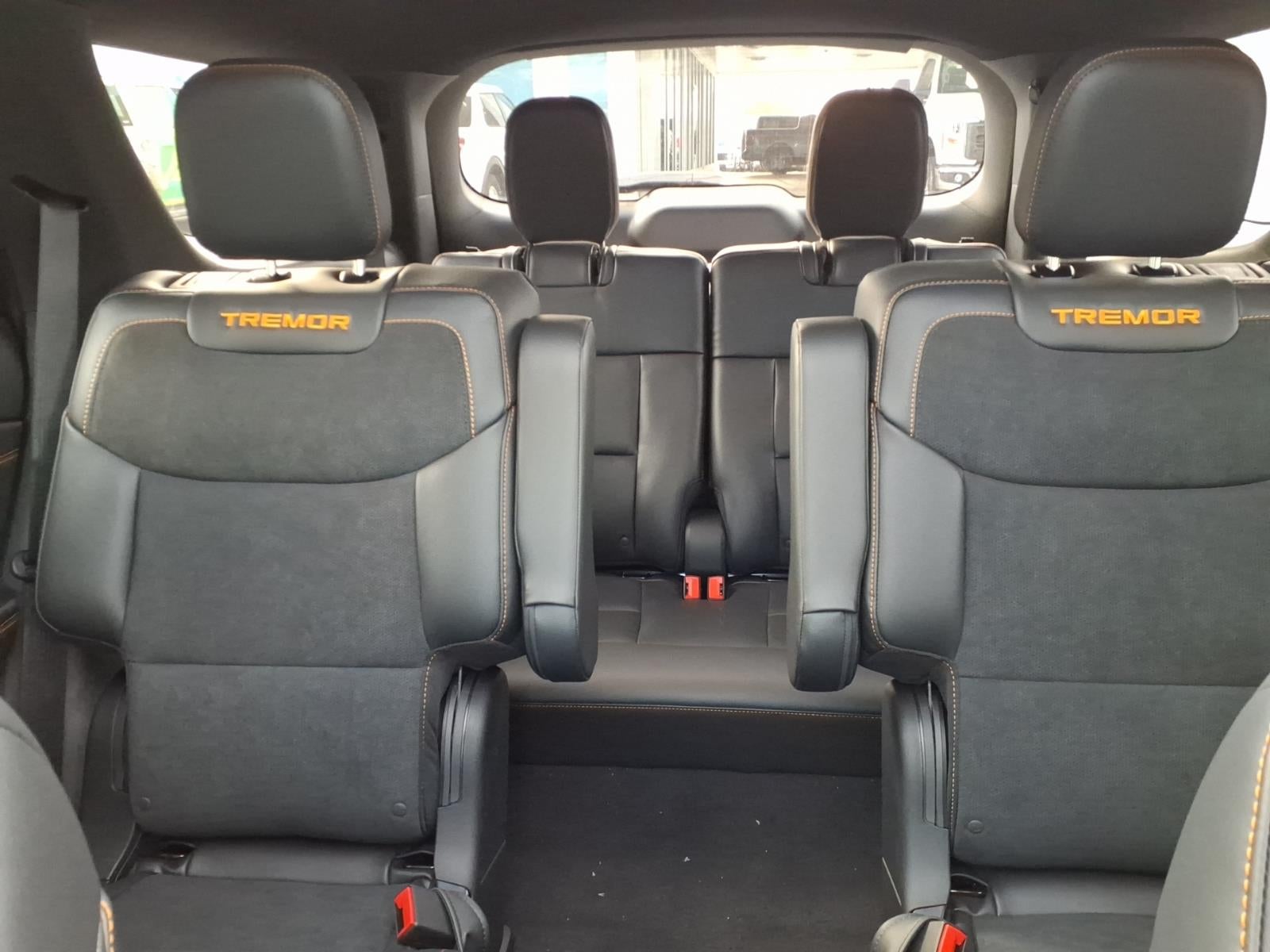 2026 Ford Explorer TREMOR 4WD