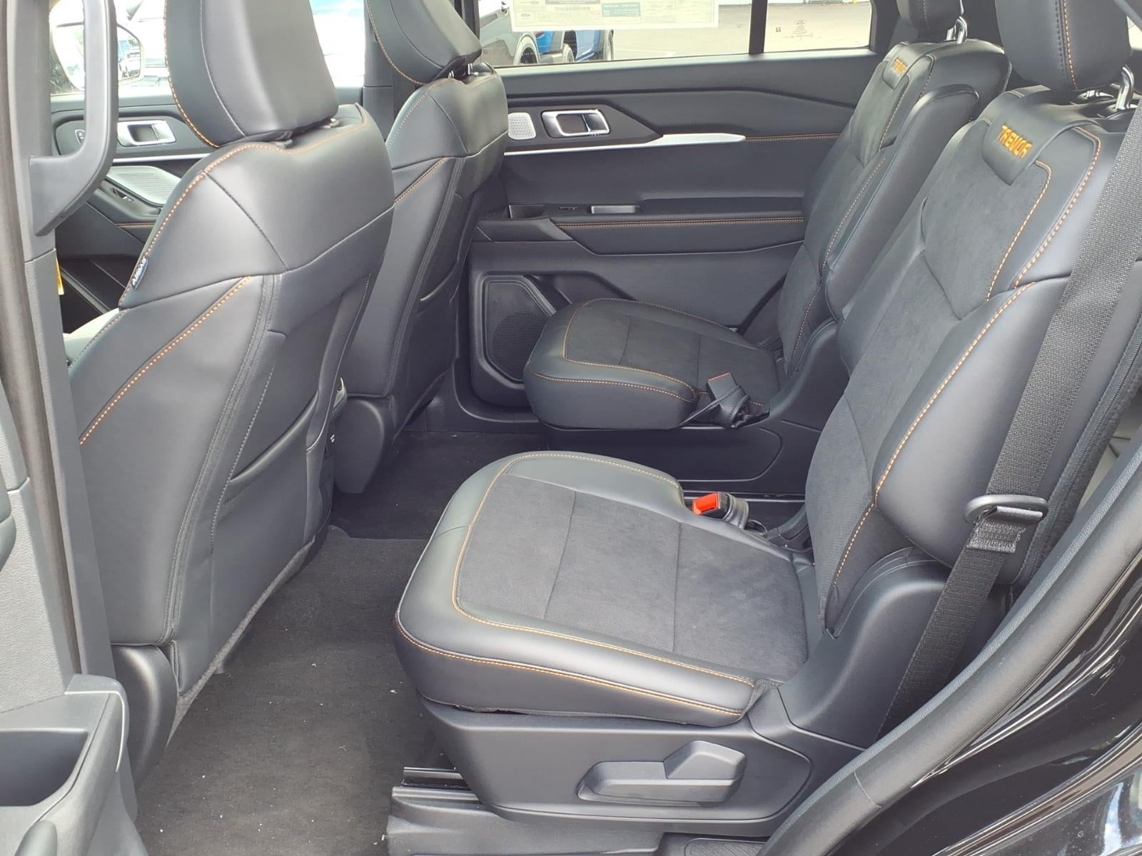 2026 Ford Explorer TREMOR 4WD