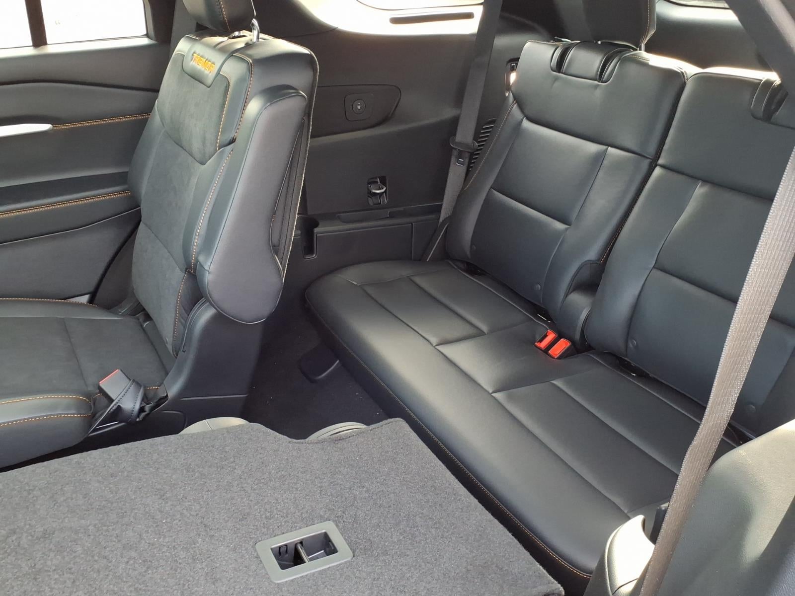 2026 Ford Explorer TREMOR 4WD