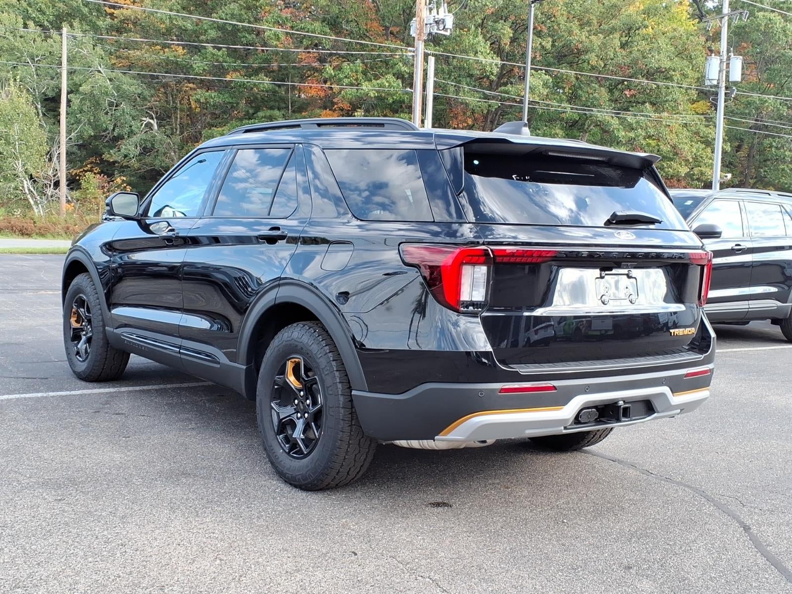 2026 Ford Explorer TREMOR 4WD