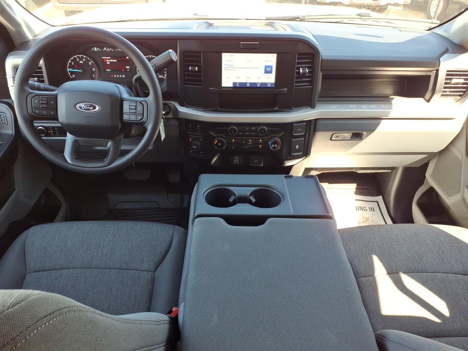 2026 Ford F-250 Super Duty XL 4WD CREW CAB 6.75 BOX