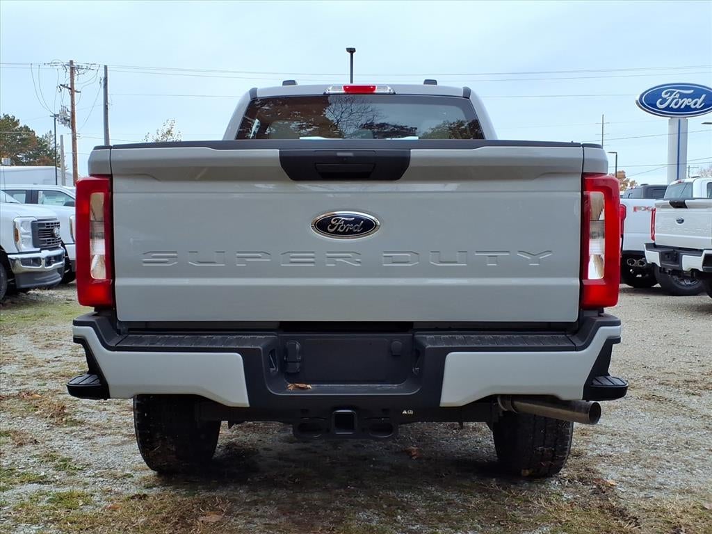 2026 Ford F-350 Super Duty XL