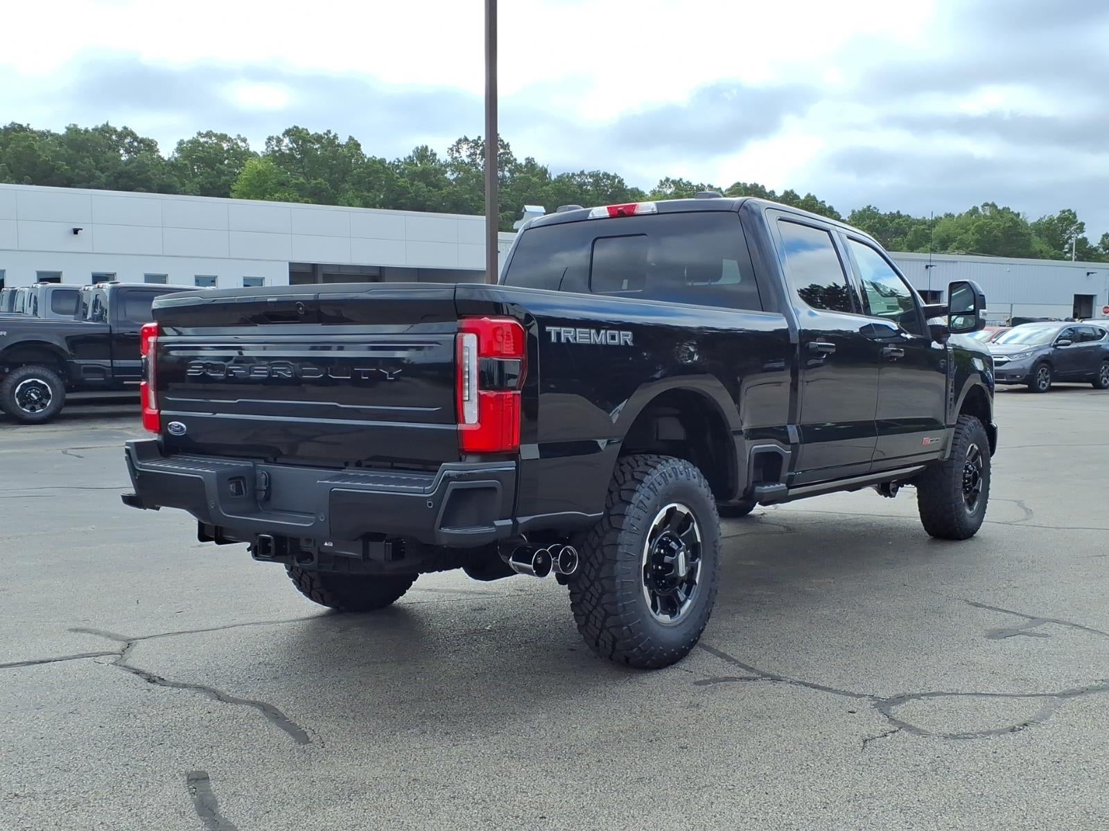 2026 Ford F-350 Super Duty PLATINUM 4WD CREW CAB 6.75 BOX
