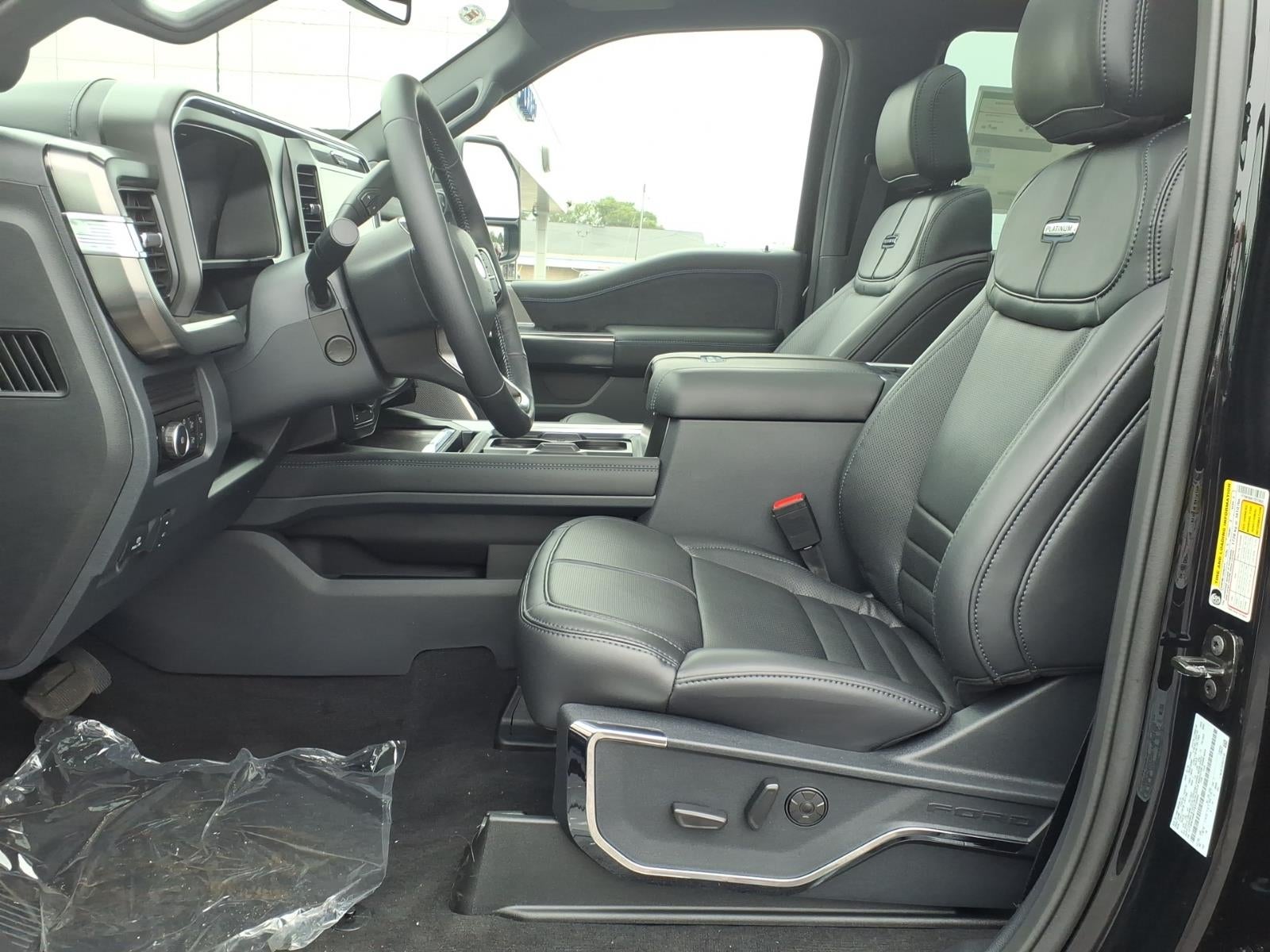2026 Ford F-350 Super Duty PLATINUM 4WD CREW CAB 6.75 BOX