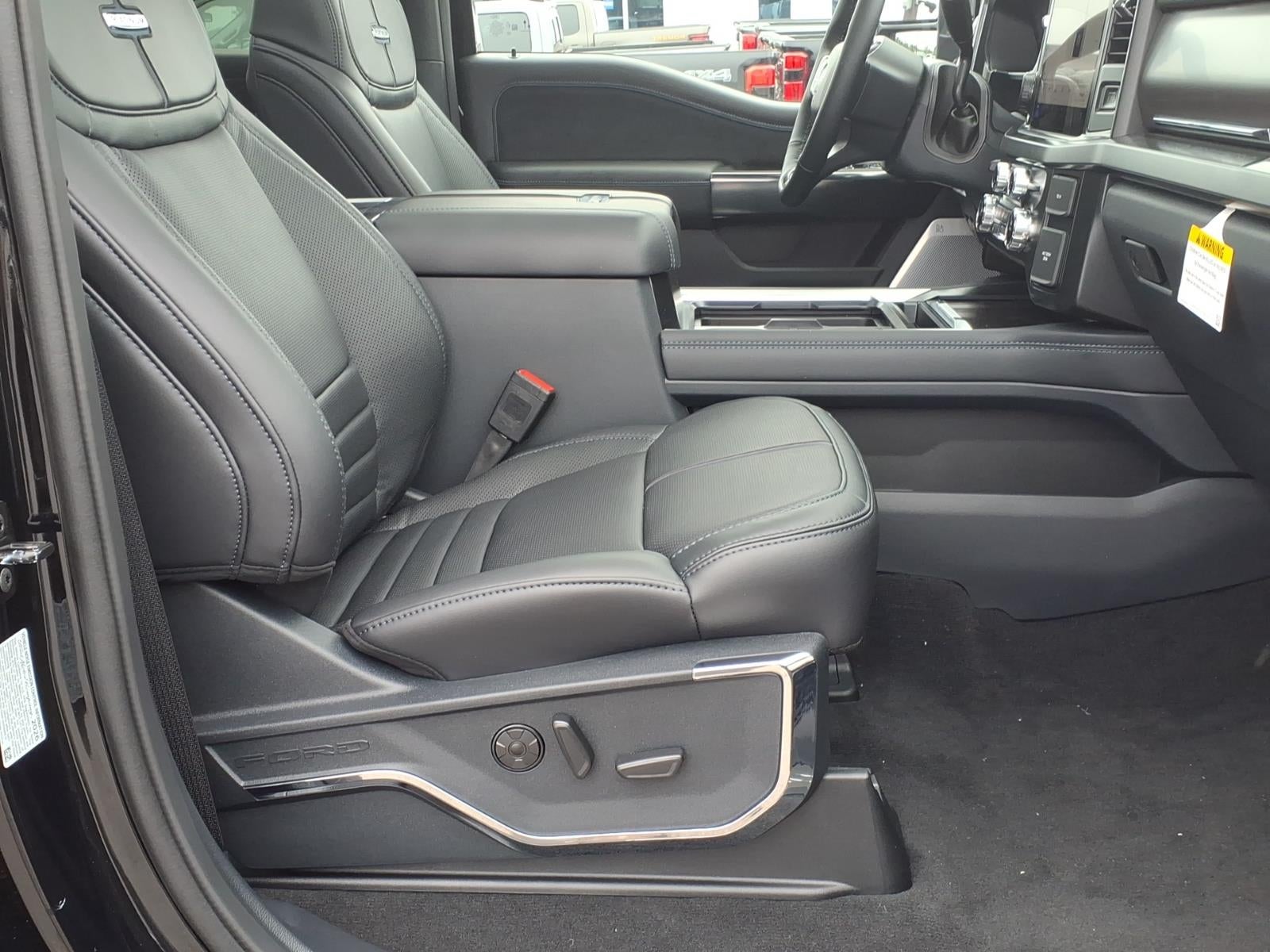 2026 Ford F-350 Super Duty PLATINUM 4WD CREW CAB 6.75 BOX