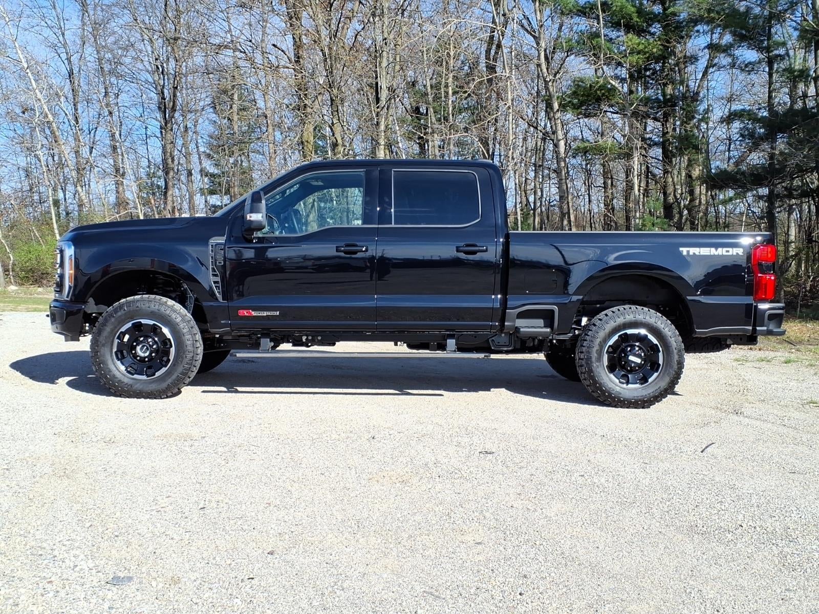2026 Ford F-350 Super Duty Platinum