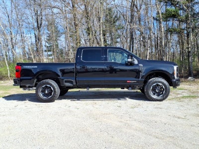 2026 Ford F-350 Super Duty Platinum