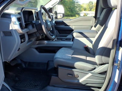 2027 Ford F-350 Super Duty XLT 4WD CREW CAB 6.75 BOX