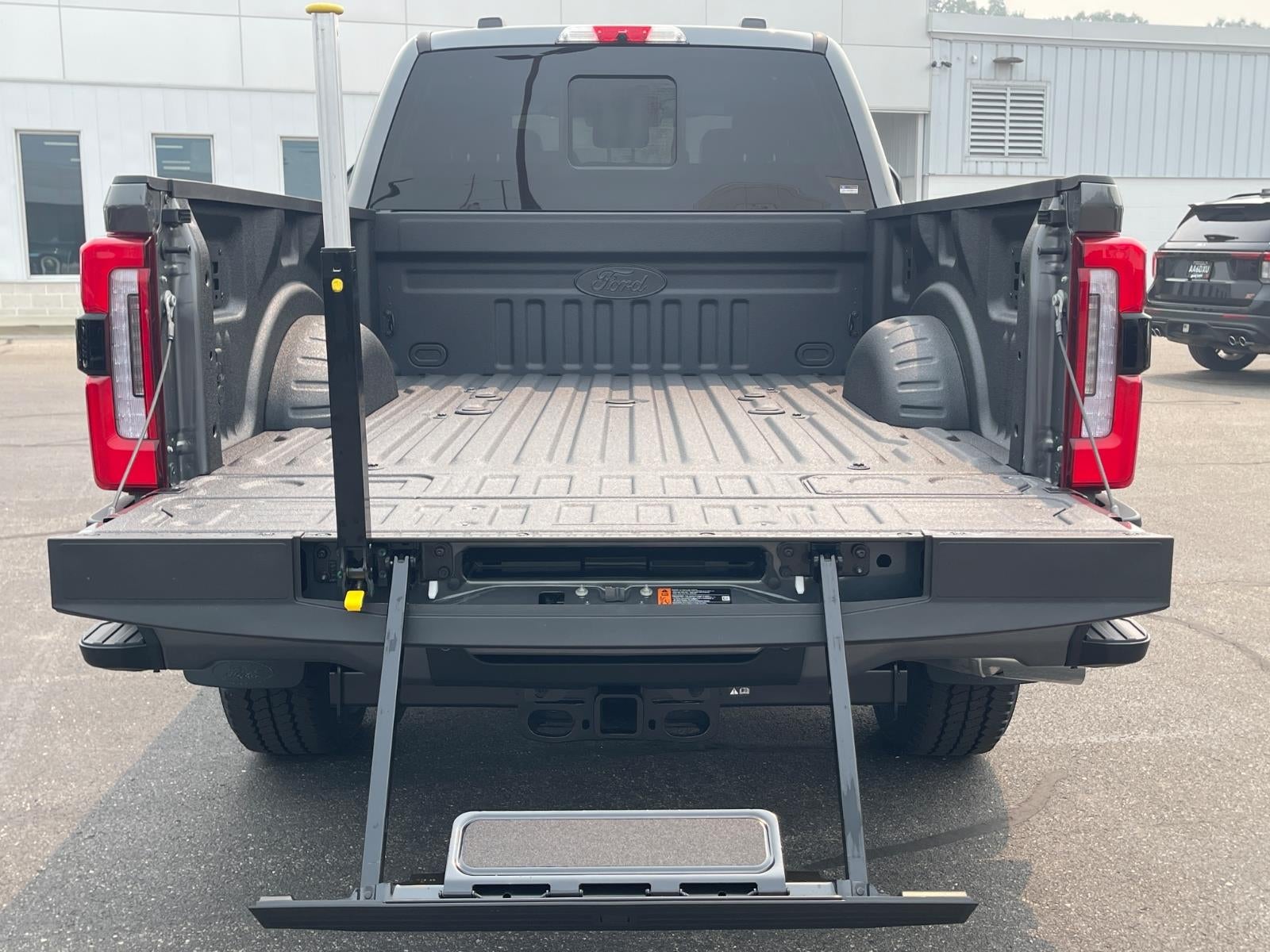 2026 Ford F-350 Super Duty Platinum
