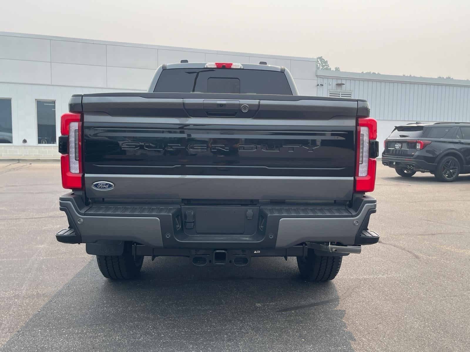 2026 Ford F-350 Super Duty Platinum