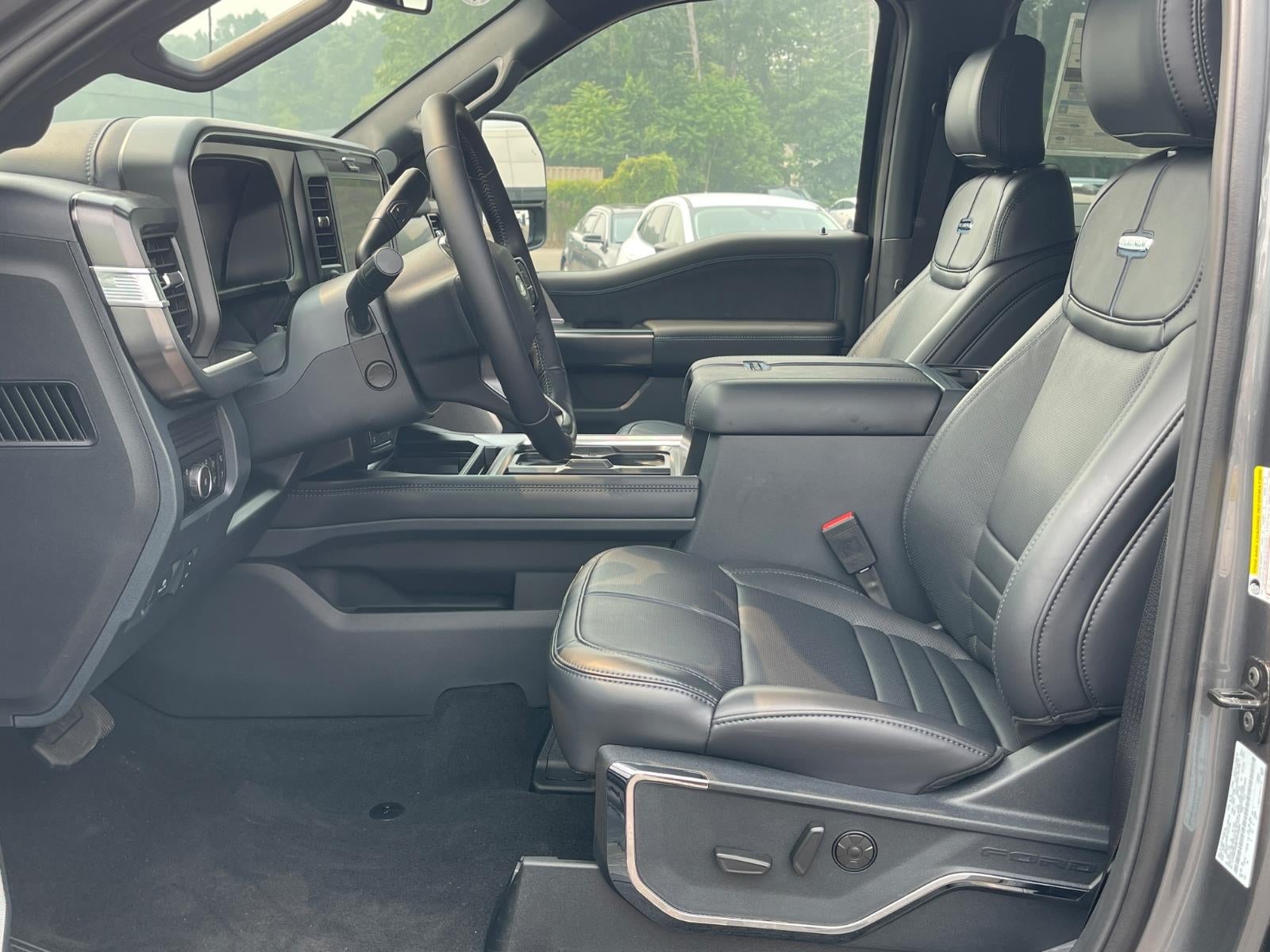 2026 Ford F-350 Super Duty Platinum
