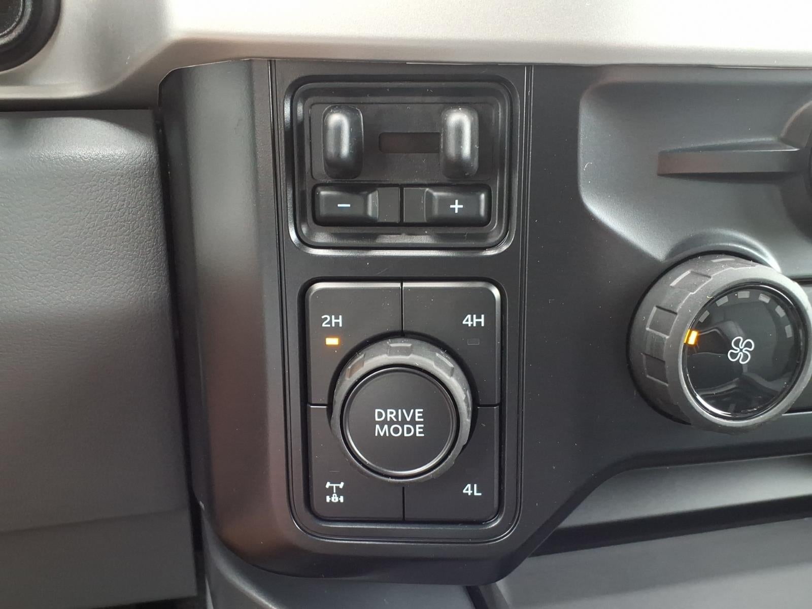 2026 Ford F-350 Super Duty XLT 4WD CREW CAB 6.75 BOX