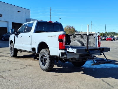 2027 Ford F-350 Super Duty LARIAT 4WD CREW CAB 6.75 BOX