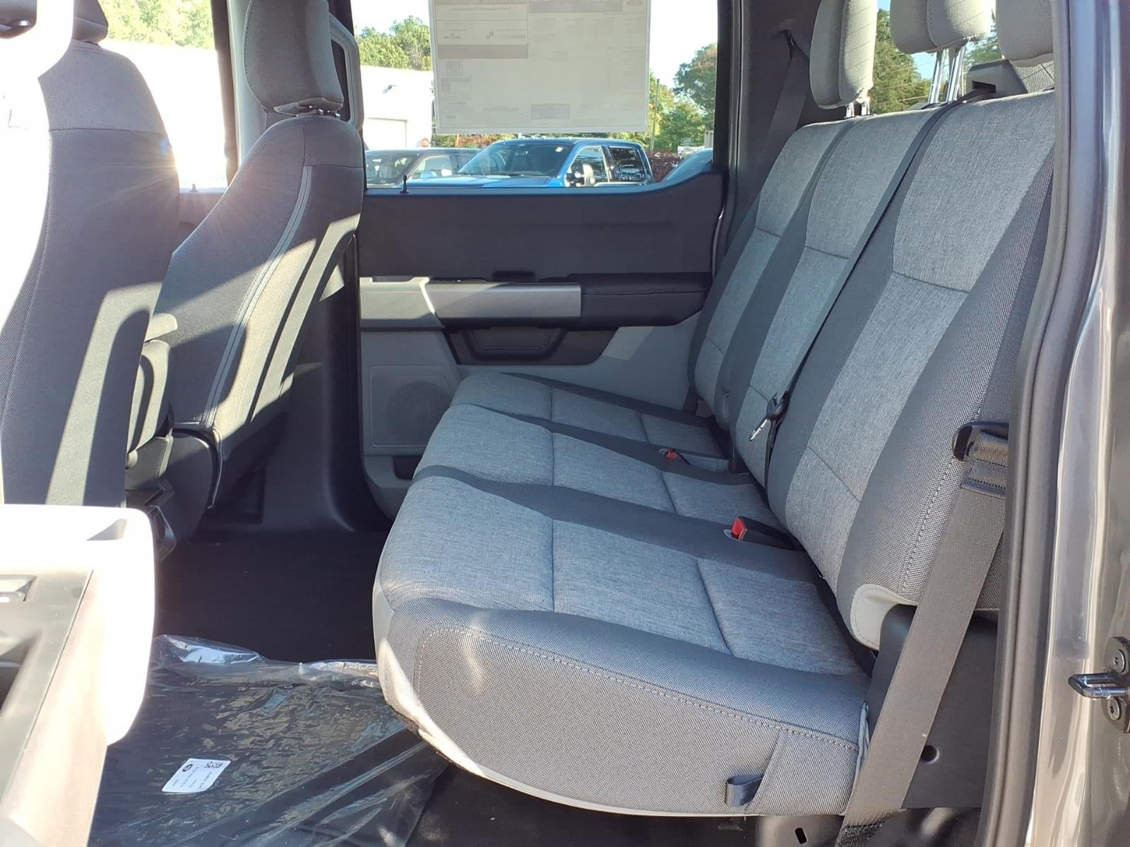 2027 Ford F-350 Super Duty XL 4WD CREW CAB 6.75 BOX