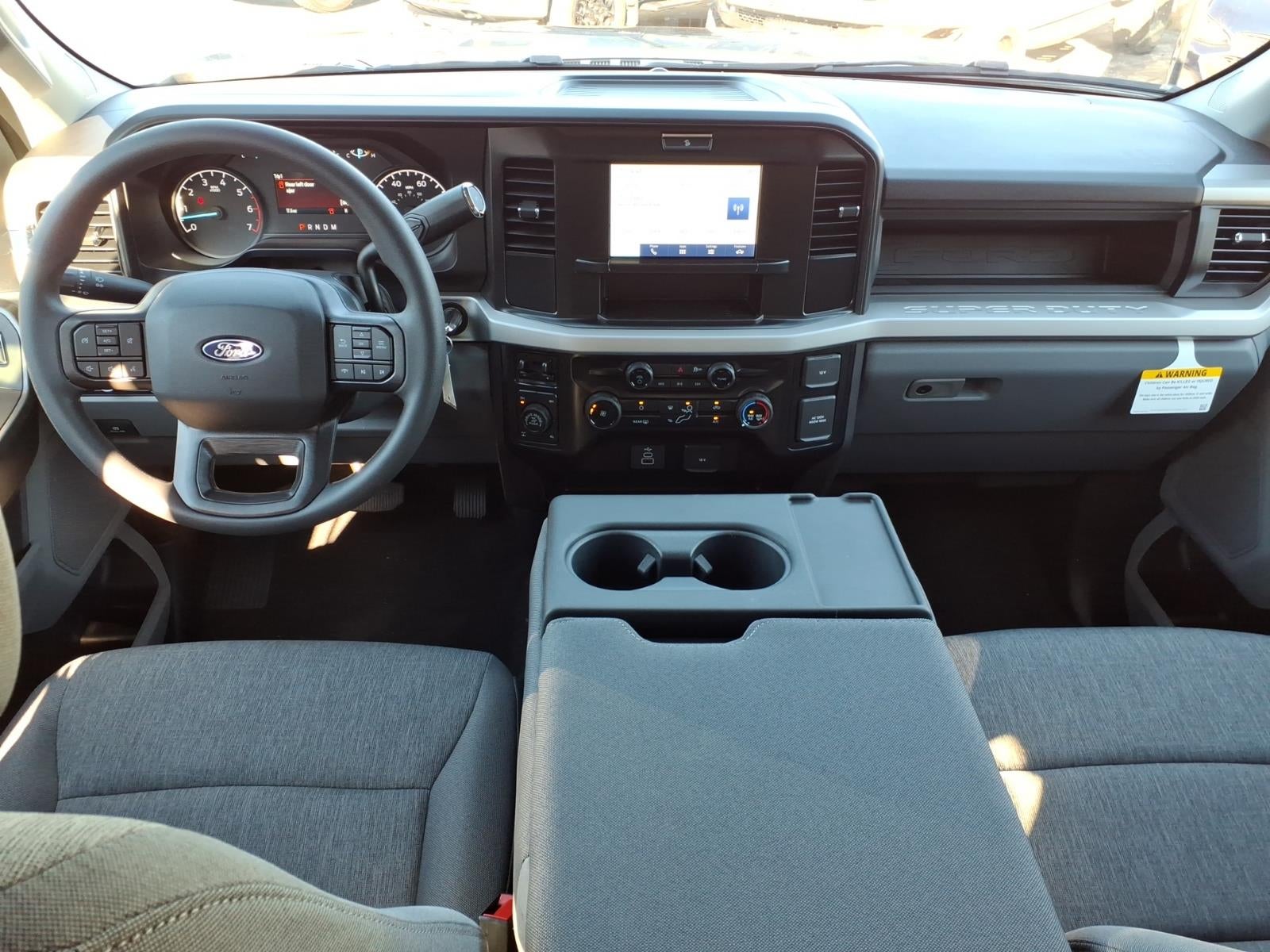 2027 Ford F-350 Super Duty XL 4WD CREW CAB 6.75 BOX