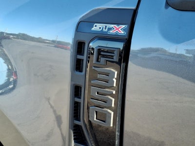 2027 Ford F-350 Super Duty XL 4WD CREW CAB 6.75 BOX