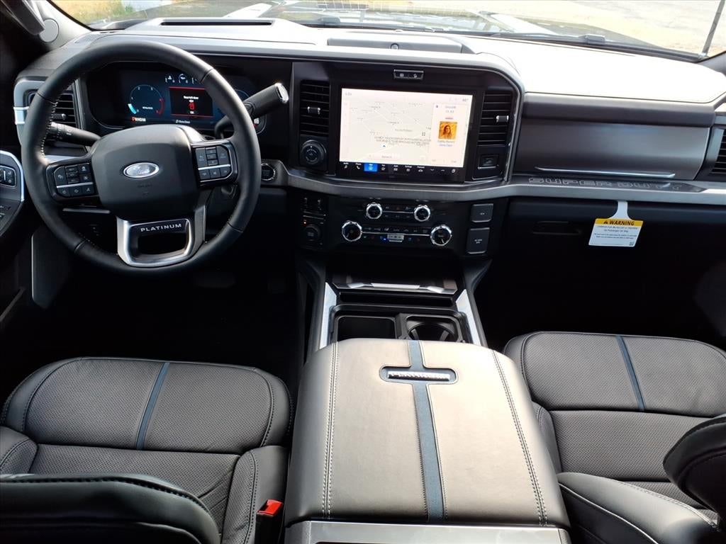 2026 Ford F-450 Super Duty Platinum